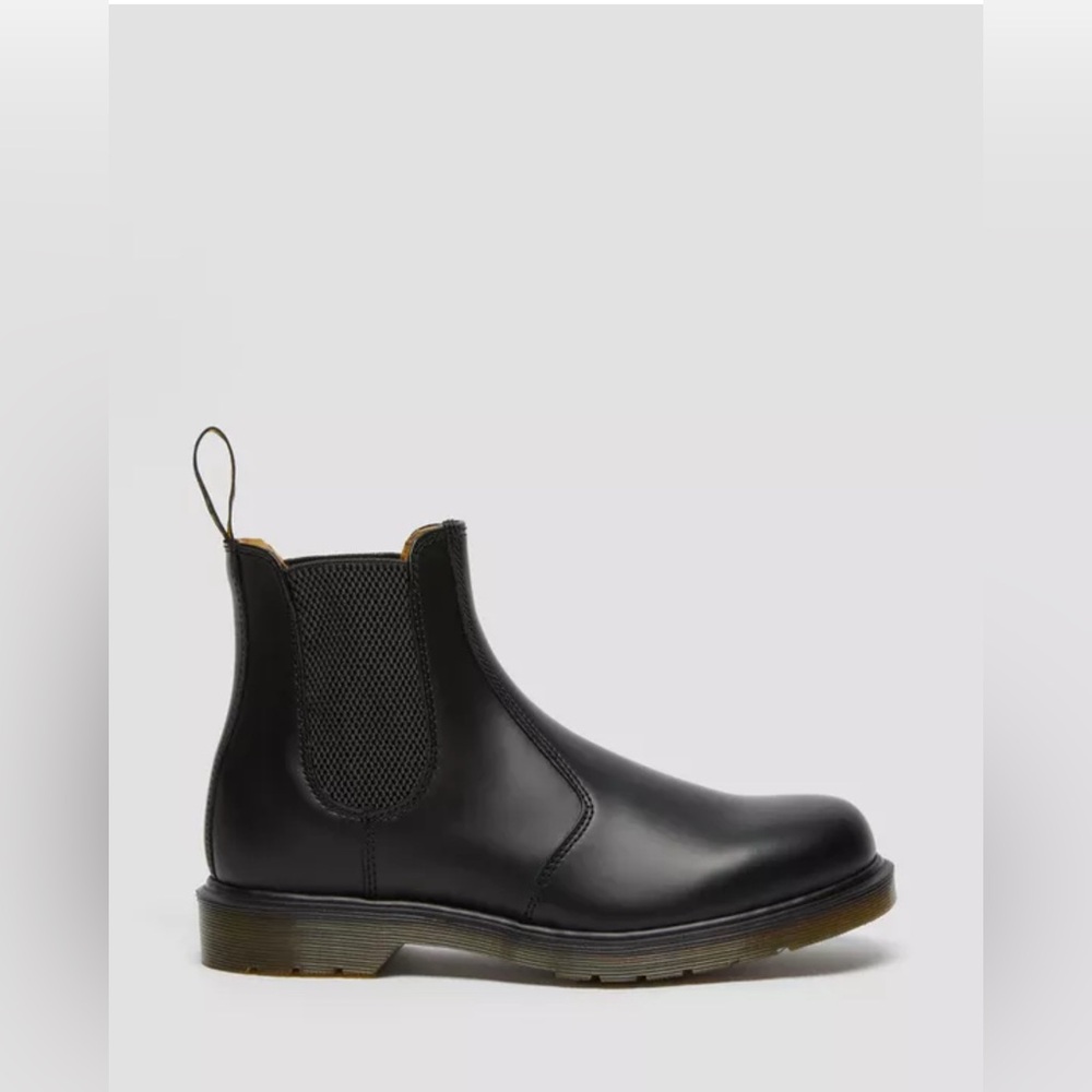 Dr Martins 2976 SMOOTH LEATHER CHELSEA BOOTS